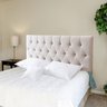 Cabeceira Painel Capitonê Luna Suede Liso Bege Cama Casal - 2