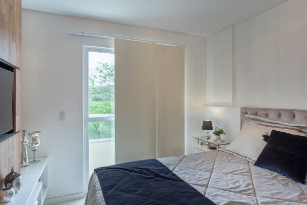 Persiana Painel (2,40Lar. x 2,250Alt.) Tecido Blackout Marrom - Vogaflex - 1