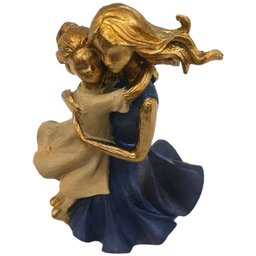 Figura Decorativa de Resina Mãe e Filha Abraçadas 15cm - 3