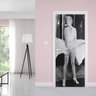 Adesivo de Porta Marilyn Monroe Vestido Branco - P 70x210 cm - 1