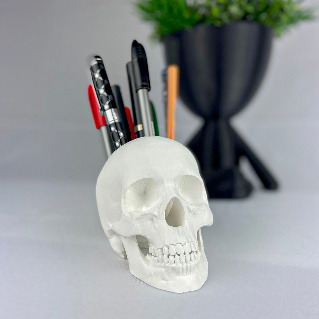 Caveira 3D Porta caneta, lápis, pincel - Branco - 2