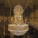Ver imagem 1 de Lustre Clássico em Cristal 20 Lâmpadas 80 x 60 cm