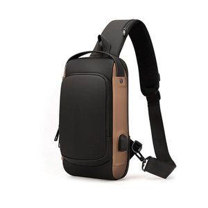 Mochila Anti Furto Transversal Cadeado com Senha Saida Carregador Usb Resistente a Água:marrom/uniss