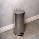 Ver imagem 7 de Lixeira para Cozinhas, Escritórios, Recepções e Banheiros Pedal e Balde 30l Linha Decorline Inox