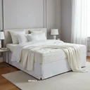 Ver imagem 3 de Saia Box Casal Padrão Matelassado Serve para Cama Baú:Branca