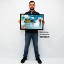 Ver imagem 2 de Quadro Decorativo Caixa Alta com Vidro Ilha  TaColado Moldura Madeira 40x60cm
