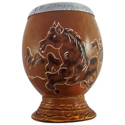 Cuia Para Chimarrão Terere Mate Coquinho Com Pé Média Cavalo - 1