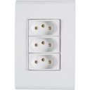 Ver imagem 1 de Conjunto 4x2 com 3 Tomadas 2p+t 10 a 250 V Tramontina Liz Branco