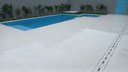 Ver imagem 6 de Piso Cimentício Atérmico 50x50 cm Branco Antiderrapante para Piscina, Jardim e Área Gourmet