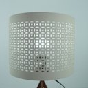 Ver imagem 4 de Abajur de Mesa Base Madeira Cobre e Cúpula Rendada Bege