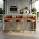 Ver imagem 1 de Banqueta Cozinha Média com Encosto Industrial Dourado Kit 3 Londres PU D03 - D'Rossi