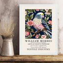 Ver imagem 2 de Quadro Periquito Flores - William Morris 45x34cm - com Vidro:moldura Preta