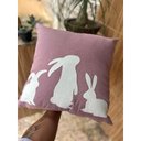 Ver imagem 1 de Capa de Almofada Decorativatrês Coelhos da Páscoa