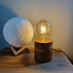 Luminária Abajur de Mesa Mine em Madeira Minimalista
