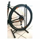Ver imagem 2 de Suporte de Bicicleta para Chão para Aro 29 com Apoio - Aro 26 A 29