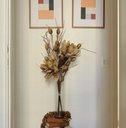 Ver imagem 2 de Arranjo de Flores Magnólias Artificiais Exuberantes com 70cm no Tubo de Vidro | Beleza Atemporal For