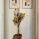 Ver imagem 2 de Arranjo de Flores Magnólias Artificiais Exuberantes com 70cm no Tubo de Vidro | Beleza Atemporal For