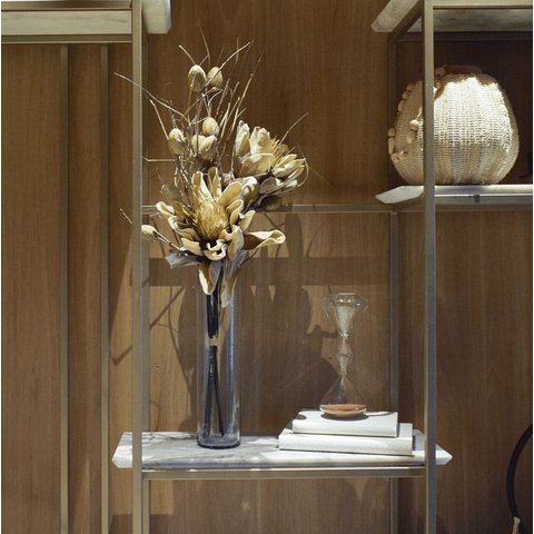 Arranjo de Flores Magnólias Artificiais Exuberantes com 70cm no Tubo de Vidro | Beleza Atemporal For