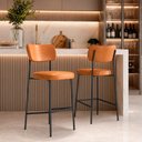 Ver imagem 4 de Kit 2 Banquetas Alta Sala de Jantar Lisa Pés Preto PU Caramelo m² - Monari Design