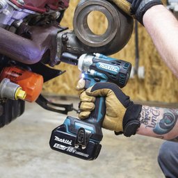 Chave de Impacto à Bateria 1/2" 330 N.m + 2 Baterias 18V 5,0Ah + Maleta - Makita DTW300RTJ - 5