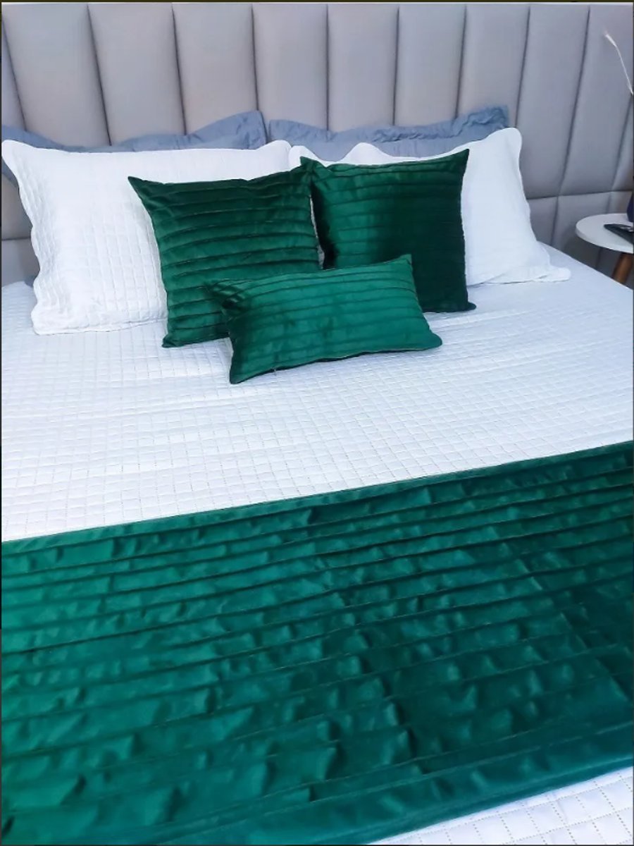 Peseira Drapeada Line Dupla Face em Veludo Verde Escuro Cama King