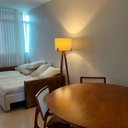 Ver imagem 3 de Luminária Abajur de Chão Tripé Coluna com Cúpula de Tecido Linho