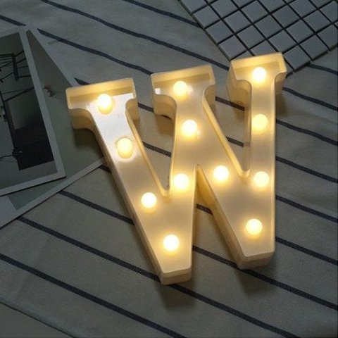 Luminária Led Letra W - Branca