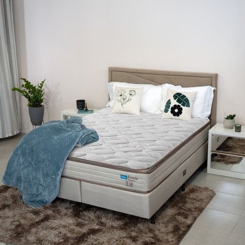 Colchão Queen PROBEL Mola Ensacada Probel Excede Premium Pillow Super