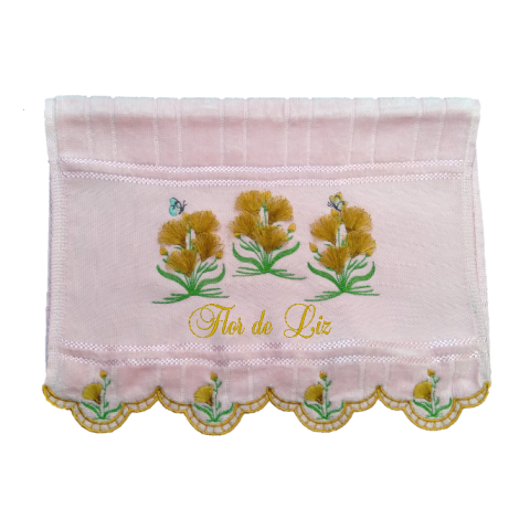 Toalha Bordada Lavabo De Mão Flores em Alto Relevo. Dohler Artesanalle Rosa