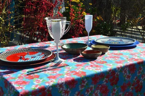 Toalha de Mesa Xadrez Preto e Branco 10 Lugares - Mesa Chiq - Toalhas de  Mesa Sob Medida Impermeáveis