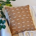 Ver imagem 3 de Almofada Artesanal Trançada Tressé Cordão Caramelo 40x40