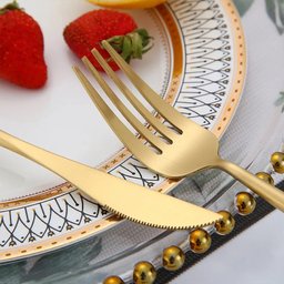 Jogo de Talheres Conjunto 4 Peças Dourado Luxo Gourmet Cozinha Mesa Colher Garfo Faca Sobremesa - 4