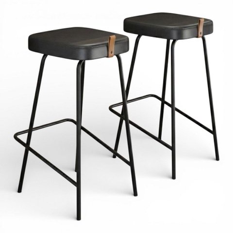 Kit 02 Banquetas Altas Cozinha e Área Gourmet Vik Estofada Couríssimo Preto - Desk Design