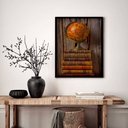 Ver imagem 1 de Quadro Decorativo Globo Livros Antigos - 70x50cm:moldura Branca