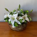 Ver imagem 1 de Arranjo Centro Mesa Lírio Branco Artificial Completo Grande