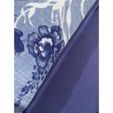 Ver imagem 2 de Kit Cobre Leito Casal 3 Pçs em Malha Floral Azul