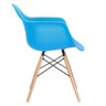 KIT - 6 x cadeiras Charles Eames Eiffel DAW com braços - Base de madeira clara - Azul céu - 3
