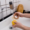 Ver imagem 6 de Escova de frutas e legumes de bambu - Oikos