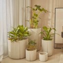 Ver imagem 2 de Vaso de Polietileno Karajá 42 cm Off White - Studio André Lenza VASAP