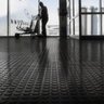 Piso Emborrachado Moeda Preto Academia Banho Escada Venda M2 - 2