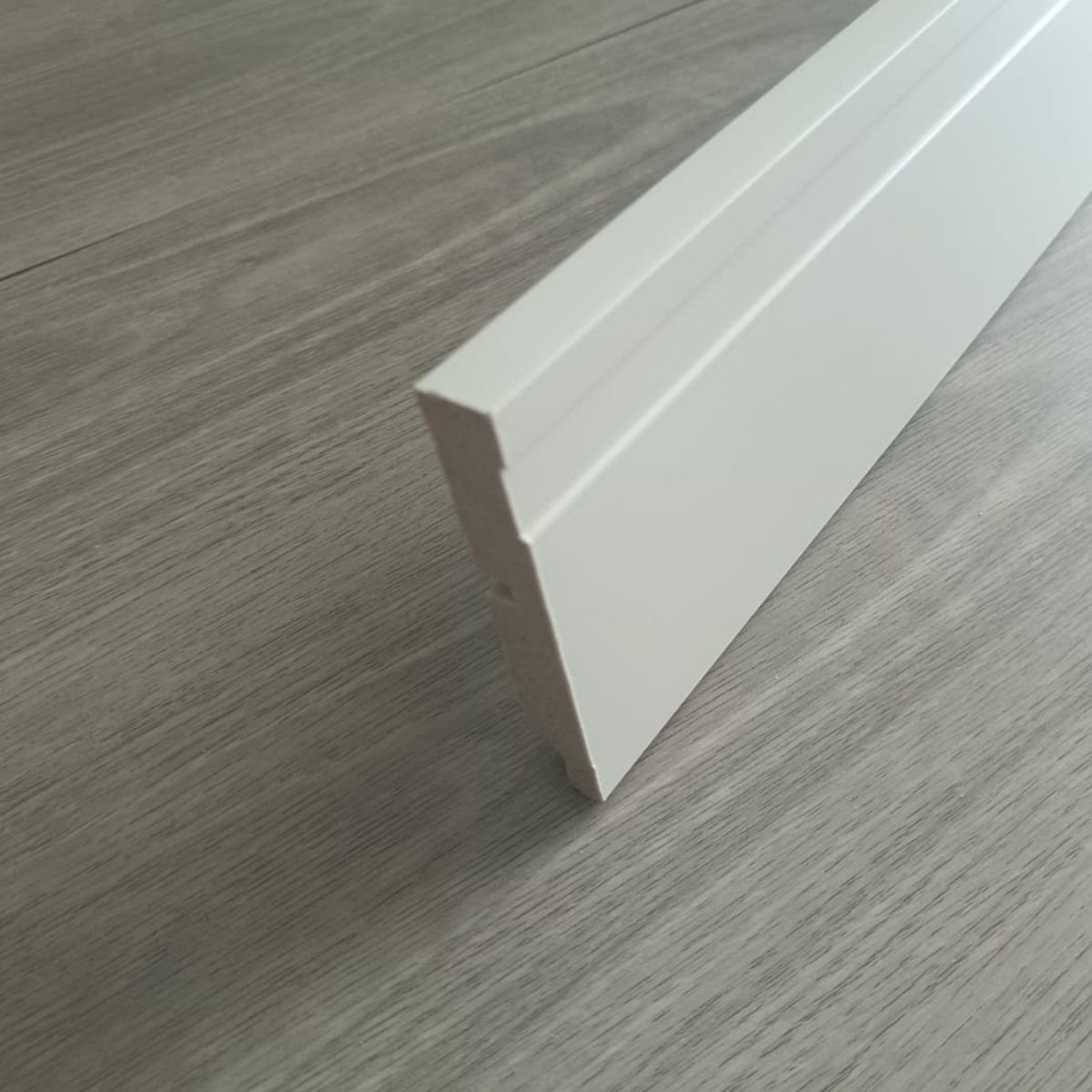 Rodapé 10cm Poliestireno Frisado 457 Santa Luzia - 2,4 Metros - 5