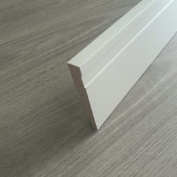 Rodapé Poliestireno Frisado 457 Santa Luzia - 2,4mx10cm - 2