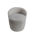 Ver imagem 4 de Kit 2 Poltronas Decorativa Yara Orgânica Bouclé Cinza Claro