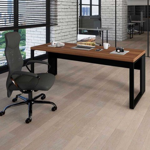Mesa Escrivaninha Industrial 1.90m Pés Metal Nogal F5 Office Cor:nogal com Preto
