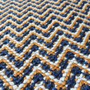 Ver imagem 3 de Capa de almofada VivaIN bordado chevron azul, laranja e cru