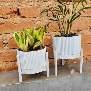 Conjunto de vasos Linhas - M - com pratinho e tripé - Branco Marmorizado