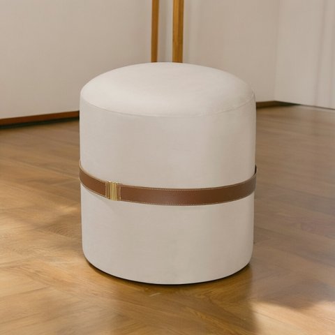 Banqueta Puff em Veludo Estilo Moderno Berlim Alta Qualidade