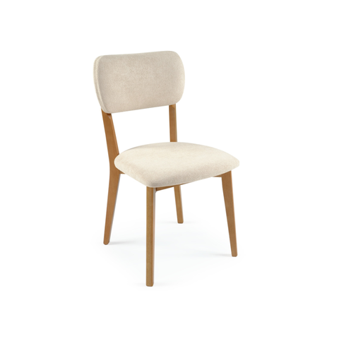 Cadeira Modelo Orgânica Flow da Treo Made É Estofada e em Madeira Maciça com Cores Neutras e Alta Qu