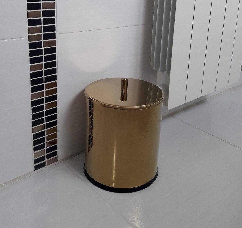 Lixeira Dourada em Aço Inox 3L para banheiro – By Fineza - 4