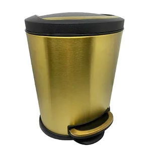 Lixeira Dourada e preta para banheiro com Pedal em Aço Inox 5L – By Fineza